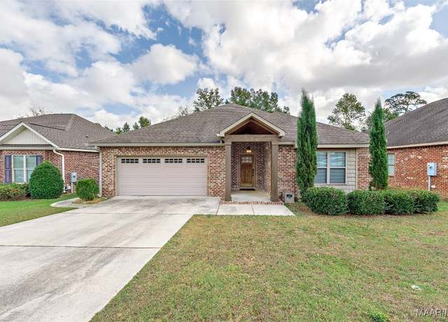 Property at 105 Wynnfield Way, Dothan, AL 36301, 3 beds, 2 baths