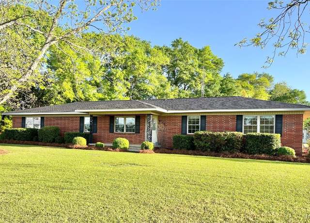 Property at 6495 J B Chapman Rd, Midland City, AL 36350, 3 beds, 2.5 baths