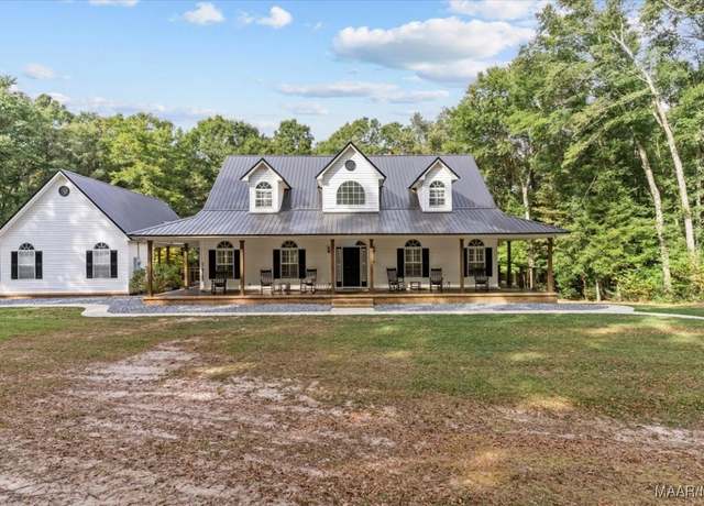 Property at 616 County Road 257, New Brockton, AL 36351, 3 beds, 2.5 baths