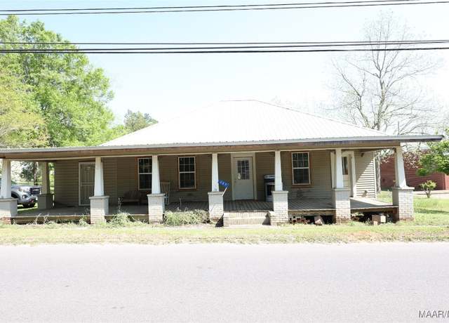 Property at 307 S John St, New Brockton, AL 36351