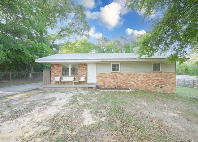 Property at 120 Scott Dr, Enterprise, AL 36330, 3 beds, 2 baths