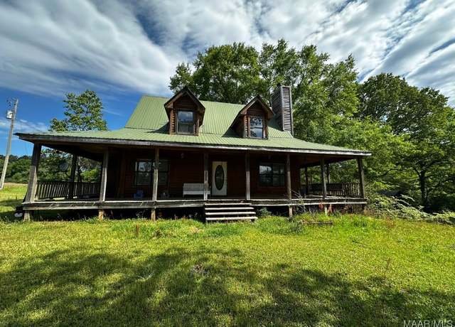 Property at 923 County Road 536, New Brockton, AL 36351, 3 beds, 2 baths