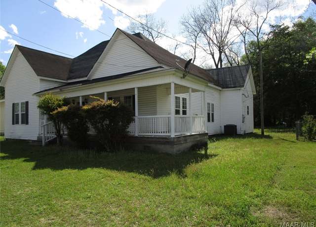 Property at 202 S Johnson St, Samson, AL 36477, 2 beds, 2 baths