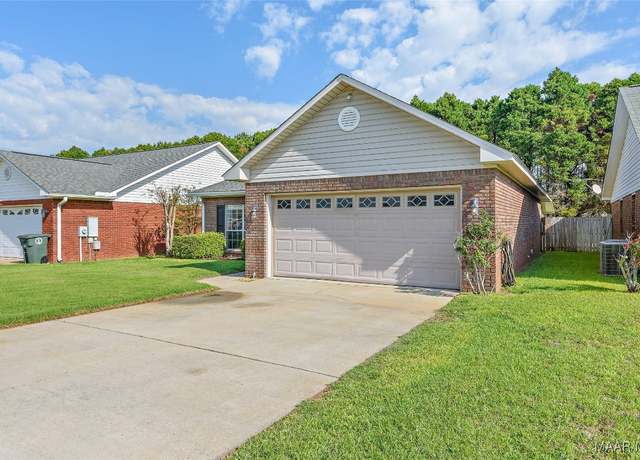 Property at 262 Windsor Garden Dr, Enterprise, AL 36330, 3 beds, 2 baths