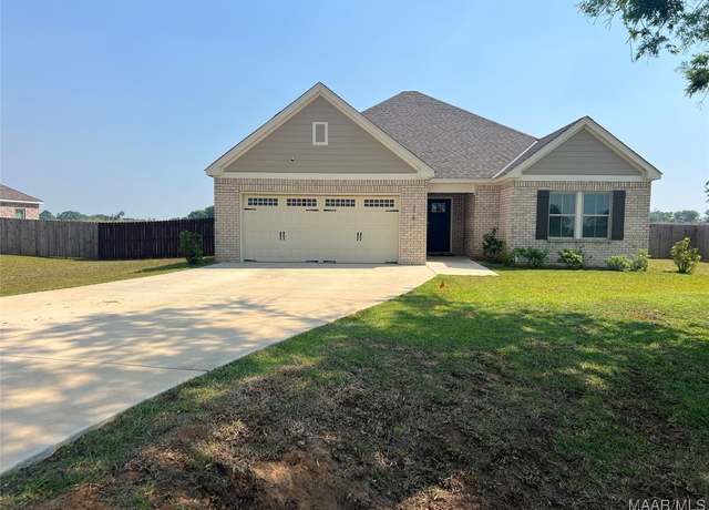 Property at 272 Gritney Rd, Daleville, AL 36322, 3 beds, 2 baths