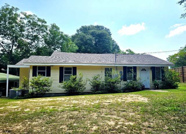 Property at 456 Jones St, Ozark, AL 36360, 2 beds, 2 baths