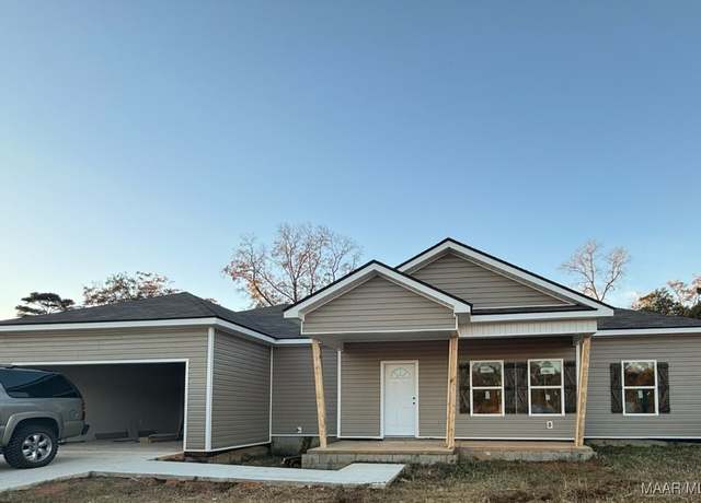 Property at 109 Bill Bullock Ct, Midland City, AL 36350, 3 beds, 2 baths