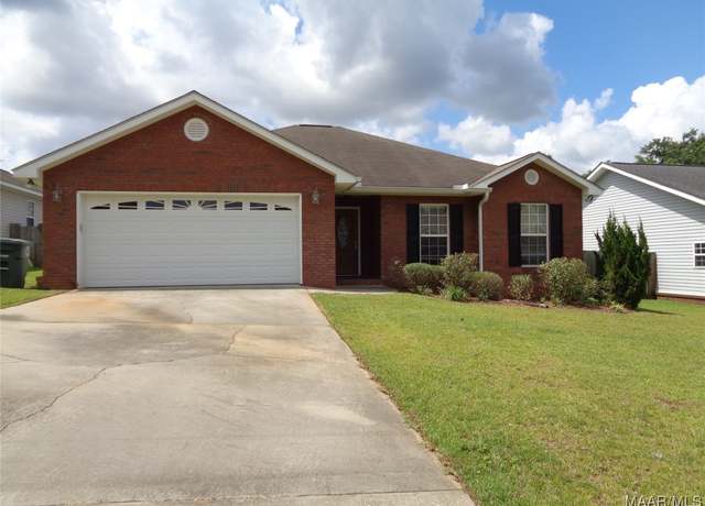 Property at 2820 Brad Way, Enterprise, AL 36330, 3 beds, 2 baths