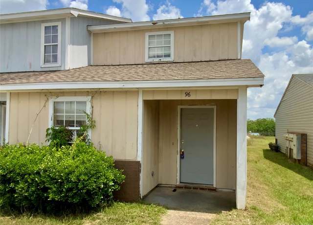 Property at 96 Fannie Morris Dr, Daleville, AL 36322, 2 beds, 2 baths