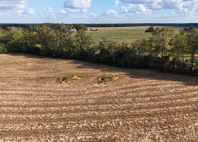 Property at 20 County Road 760 Rd, Enterprise, AL 36330