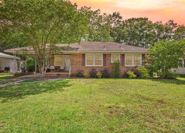 Property at 234 Forest Ave, Enterprise, AL 36330, 3 beds, 1 bath