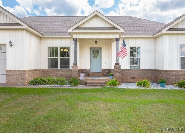 Property at 310 Highway 92 Hwy, Enterprise, AL 36330, 4 beds, 2.5 baths