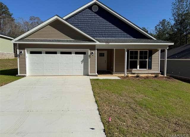 Property at 125 Curtis Cir, Daleville, AL 36322, 3 beds, 2 baths