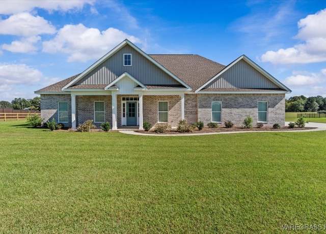 Property at 195 County Road 711, Enterprise, AL 36330, 5 beds, 3 baths