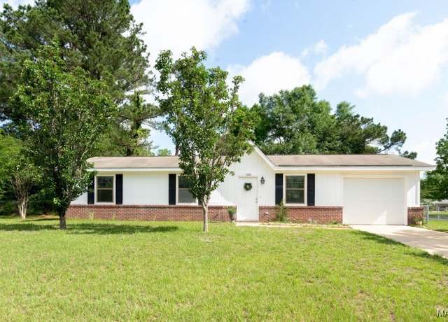 Property at 100 Pawnee Dr, Enterprise, AL 36330, 3 beds, 1.5 baths