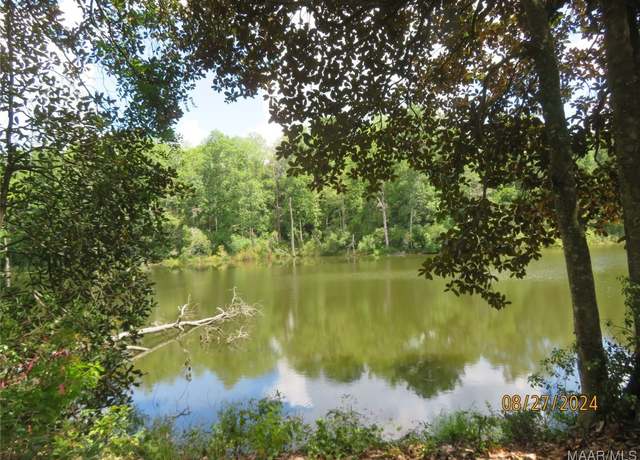 Property at 111 Oak Lake Dr, Enterprise, AL 36330