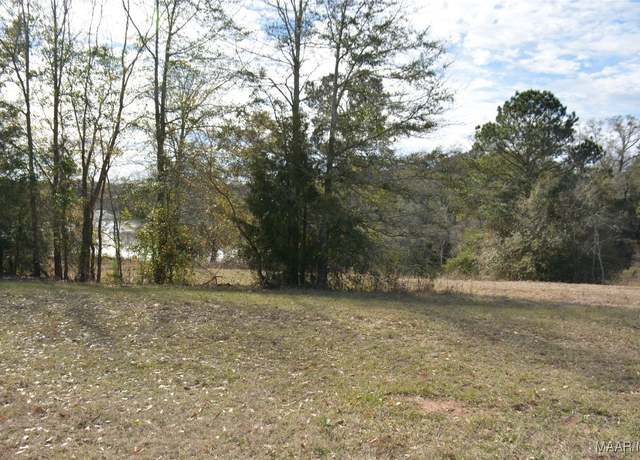 Property at 117 Kallie Ct, Enterprise, AL 36330