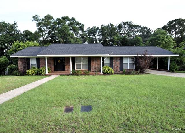 Property at 208 Pinehurst Dr, Enterprise, AL 36330, 3 beds, 2 baths