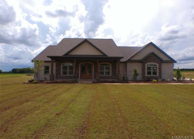Property at 2091 County Road 711, Enterprise, AL 36330, 4 beds, 3 baths
