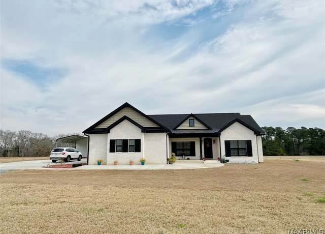 Property at 522 County Road 651 Rd, Coffee Springs, AL 36318, 4 beds, 3.5 baths