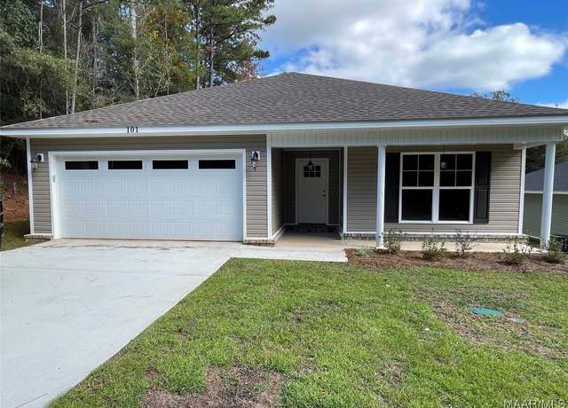 Property at 101 Curtis Cir, Daleville, AL 36322, 3 beds, 2 baths