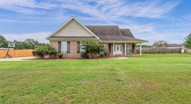 Photo of 112 County Road 747, Enterprise, AL 36330