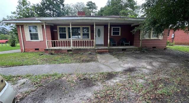 Photo of 892 Claxton Ave N, Elba, AL 36323