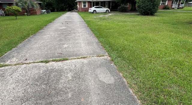 Photo of 892 Claxton Ave N, Elba, AL 36323