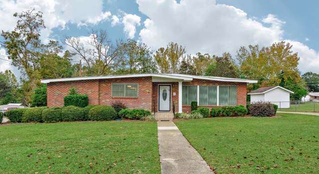 Photo of 4 W Morris St, Samson, AL 36477