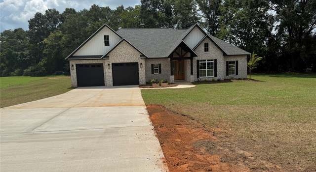 Photo of 1646 County Road 711, Enterprise, AL 36330