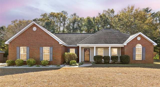 Photo of 304 Valley Chase Dr, Enterprise, AL 36330