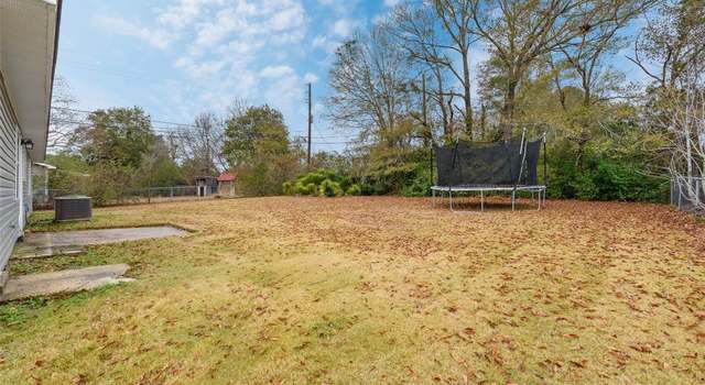 Photo of 3028 Nottingham Way, Dothan, AL 36305