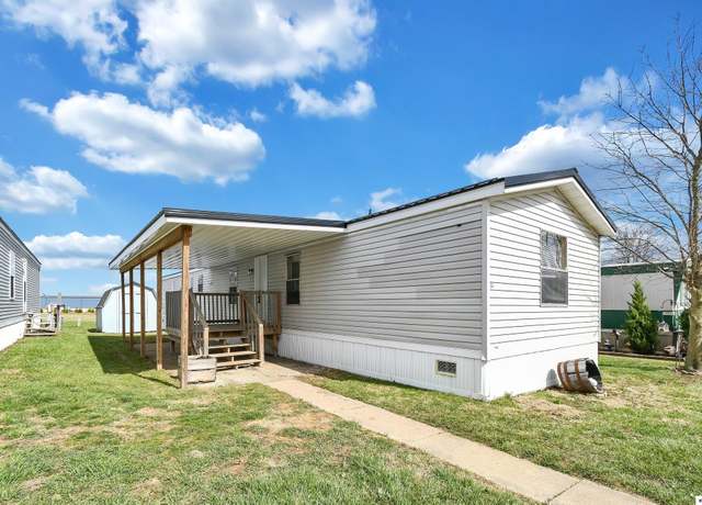 Property at 76 Yardner St #33 St, Johnstown, OH 43031, 3 beds, 2 baths