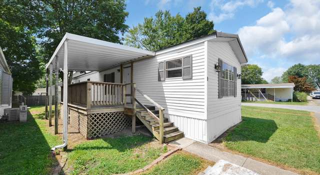 Photo of 76 Yardner St, Johnstown, OH 43031