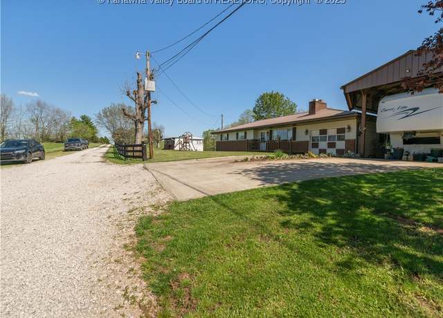 Property at 125 Mount Olive Ln, Ripley, WV 25271, 3 beds, 2 baths