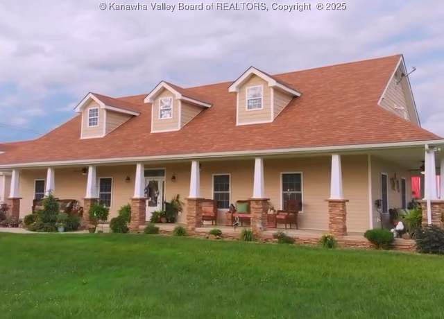 Property at 2648 Bedford Chapel Rd, Milton, WV 25541, 4 beds, 2.5 baths
