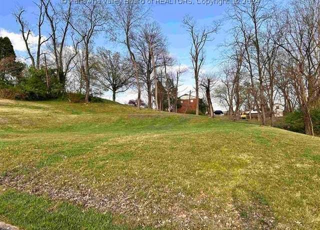 Property at 36 Lynn Marr Dr, Huntington, WV 25705