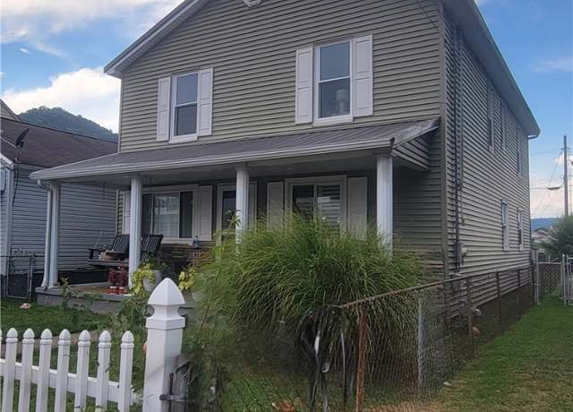 Property at 329 E 6th St, Belle, WV 25015, 4 beds, 2 baths
