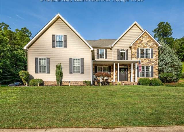 Property at 248 Killarney Rd, Winfield, WV 25213, 5 beds, 3 baths