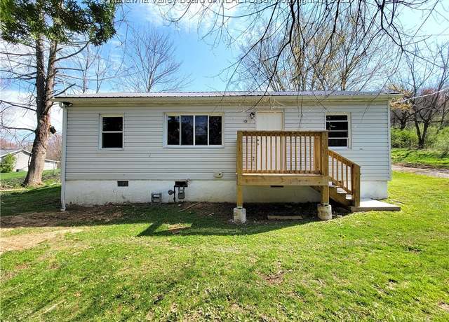 Property at 131 Lilly St, Daniels, WV 25832, 2 beds, 1 bath