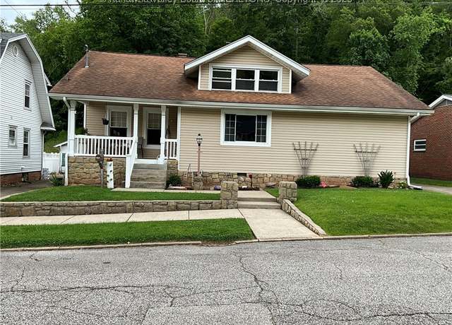Property at 2169 N 21st St, Nitro, WV 25143, 3 beds, 2 baths