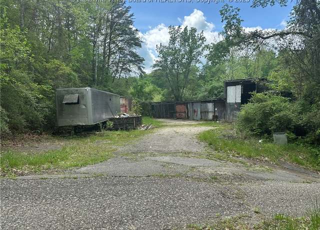 Property at 940 Jefferson Rd, South Charleston, WV 25309