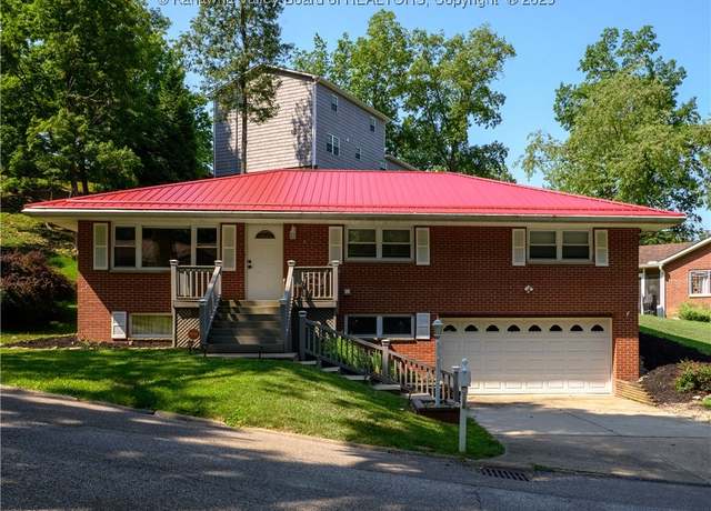 Property at 806 Whispering Way, South Charleston, WV 25303, 3 beds, 3 baths