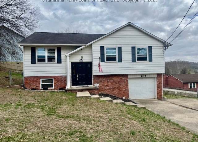 Property at 5010 Shannon Dr, Cross Lanes, WV 25313, 4 beds, 2.5 baths