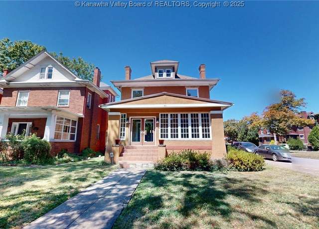 Property at 840 13th Ave, Huntington, WV 25701, 4 beds, 3.5 baths