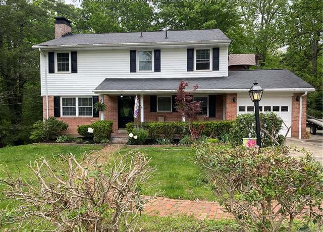 Property at 1407 Longridge Rd, Charleston, WV 25314, 4 beds, 3.5 baths