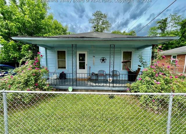 Property at 130 Wyatt St, London, WV 25126, 2 beds, 1 bath