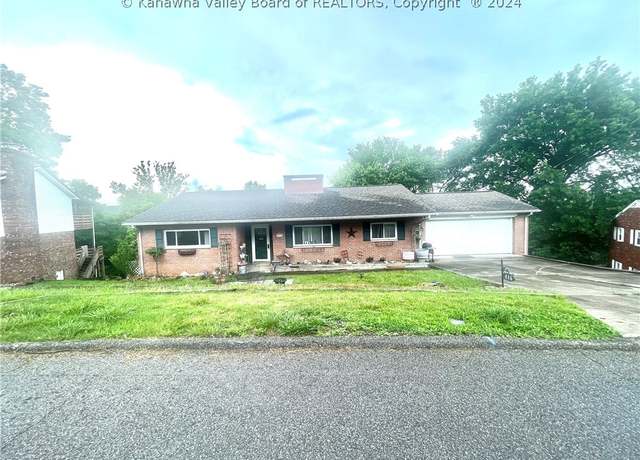 Property at 416 Sheridan Cir, Charleston, WV 25314, 4 beds, 3 baths
