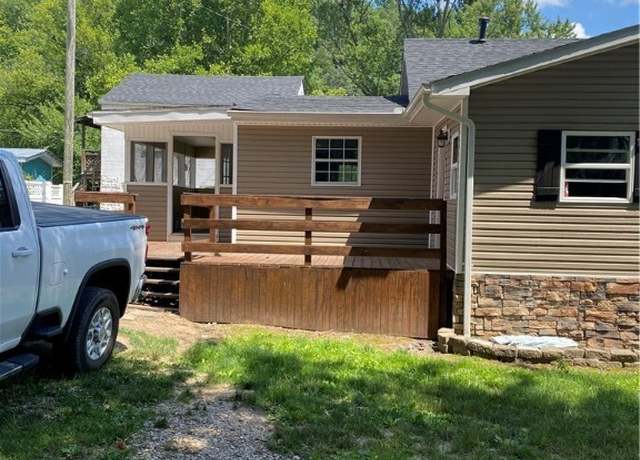 Property at 42 Pine Cone Rd, Elkview, WV 25071, 3 beds, 1 bath