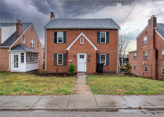 Property at 519 Highland Ave, South Charleston, WV 25303, 4 beds, 2.5 baths